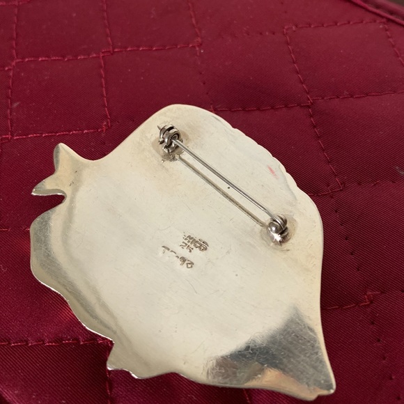 Sterling Silver Fish Pin - Picture 4 of 4